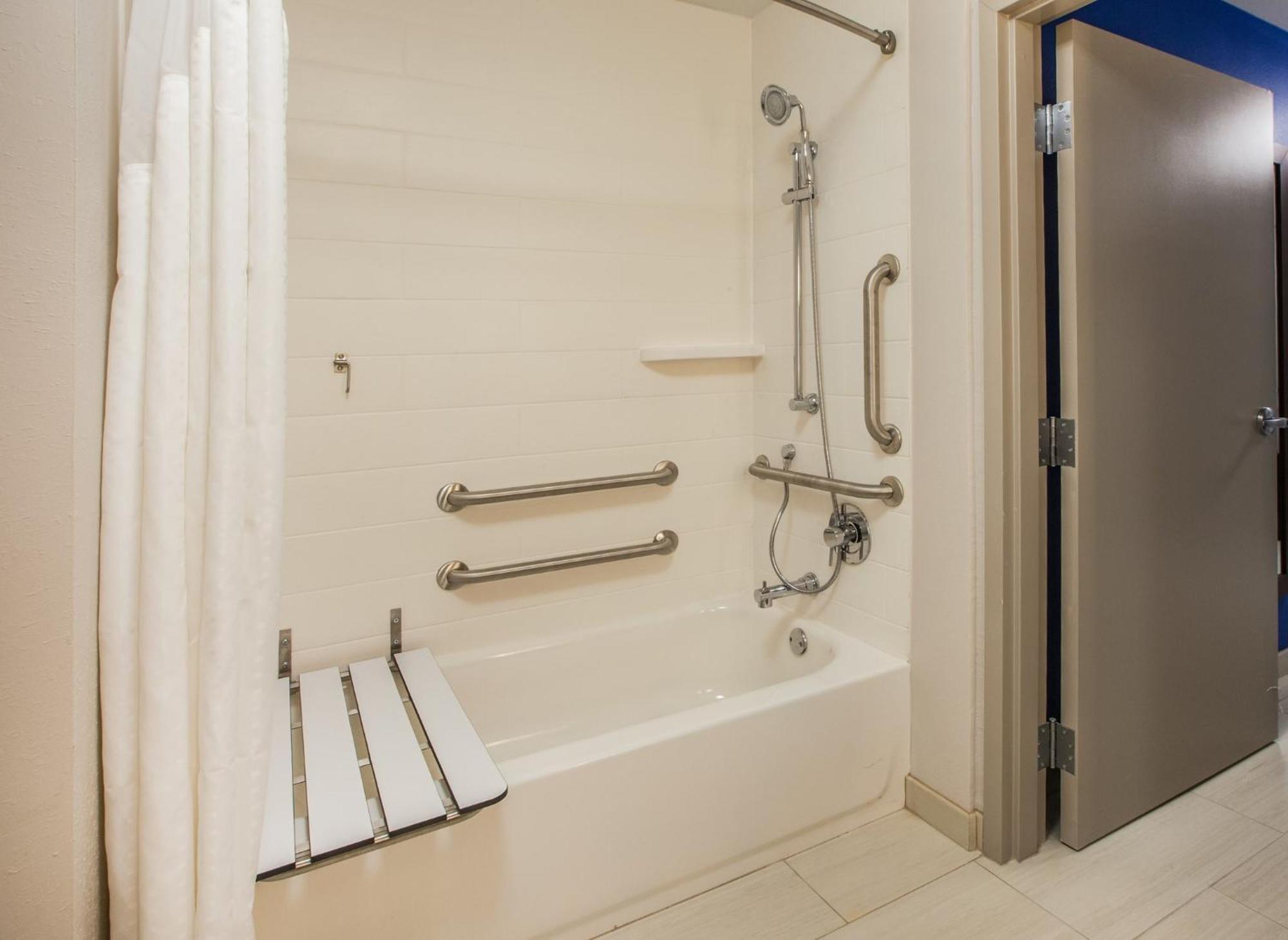 Holiday Inn Express & Suites Chicago - Oak Forest By Ihg Eksteriør billede